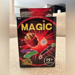 Magic Set (NWT)